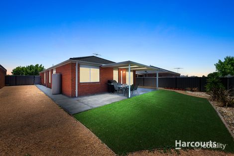 Property photo of 11 Bothwell Green Derrimut VIC 3026
