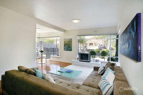 Property photo of 1/1 Woolcock Avenue Kew East VIC 3102