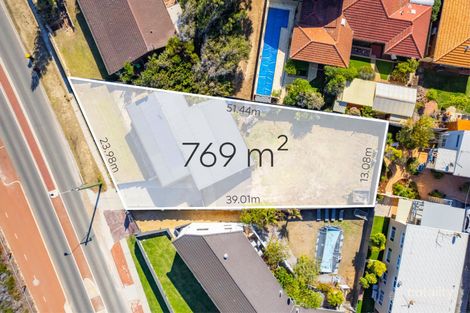 Property photo of 120 West Coast Drive Sorrento WA 6020