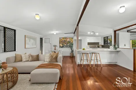 Property photo of 19 Dibbil Street Chermside West QLD 4032