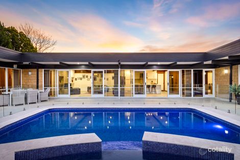 Property photo of 28 Oxley Avenue St Ives NSW 2075