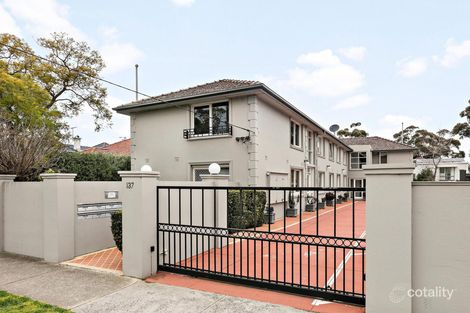 2/137 Woodland St, Strathmore, VIC 3041