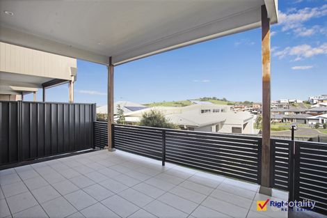 Property photo of 46 Elizabeth Circuit Flinders NSW 2529