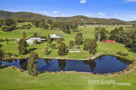 204 Beachs Lane, Dixons Creek, VIC 3775