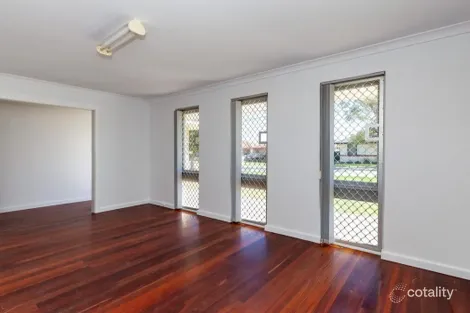 Property photo of 16 Devonshire Terrace Armadale WA 6112