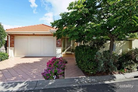 Property photo of 2 Sea Parade Mentone VIC 3194