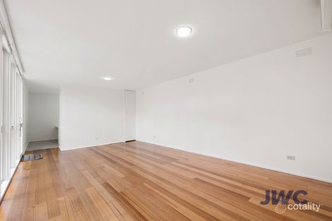 Property photo of 4/8 Cooloongatta Road Camberwell VIC 3124