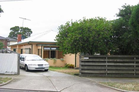 8 Montgomery Cres, Spotswood, VIC 3015