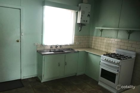 Property photo of 10 Ardmore Street Cranbourne VIC 3977