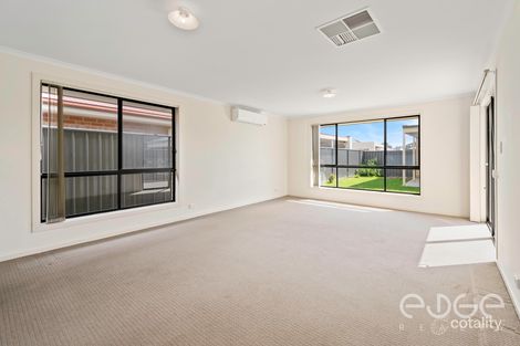Property photo of 21 Esperance Drive Andrews Farm SA 5114
