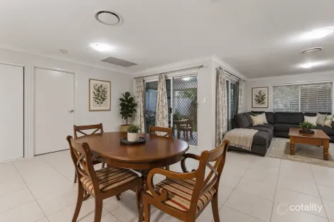 Property photo of 11 Tancred Place Bellbowrie QLD 4070