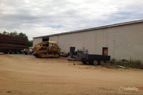 Property photo of 23-25 Sungift Avenue Narromine NSW 2821