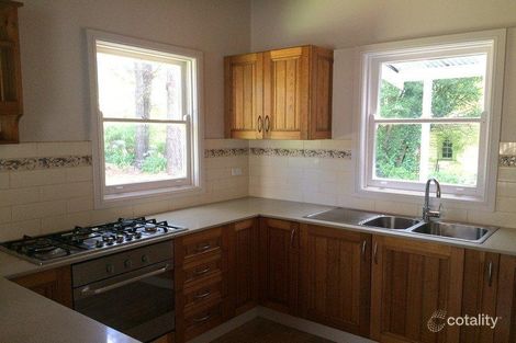 Property photo of 12 Fourth Avenue Katoomba NSW 2780