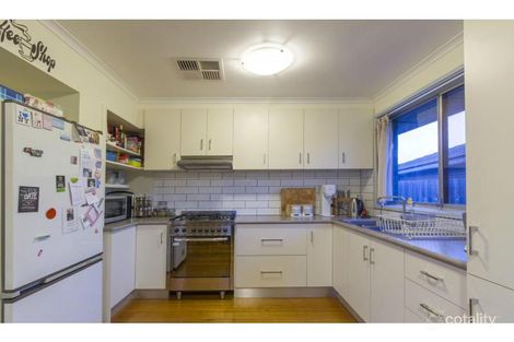 Property photo of 11 Pimpala Avenue Seaford VIC 3198