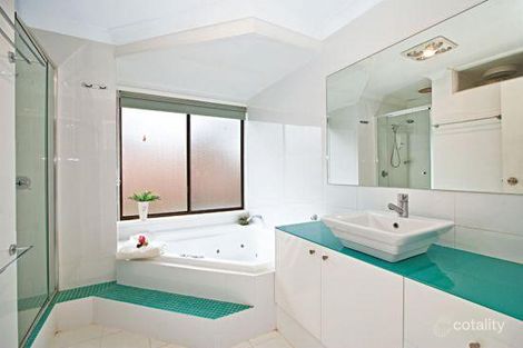 Property photo of 10 Damsel Court Castle Hill NSW 2154