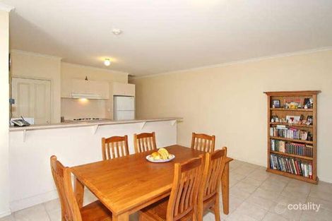 Property photo of 28A Bainbridge Close Craigieburn VIC 3064