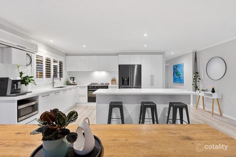 Property photo of 51 Clifton Park Drive Carrum Downs VIC 3201