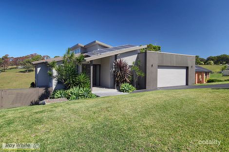 35 Sapphire Pde, Diamond Beach, NSW 2430