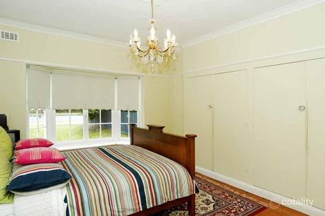 Property photo of 56 Owen Street Mitcham VIC 3132