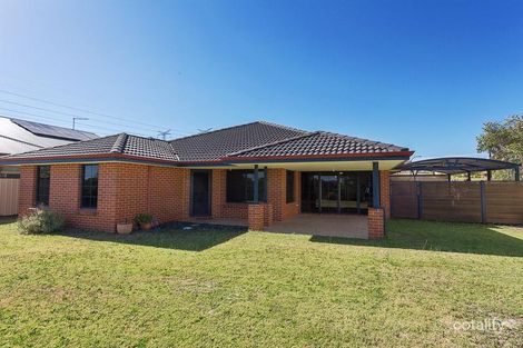 61 Steiner Ave, Success, WA 6164