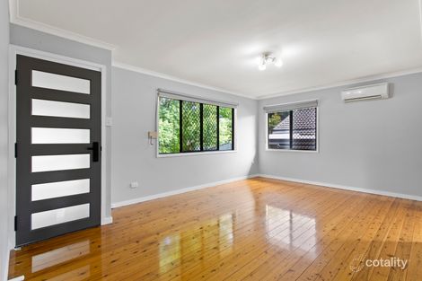 Property photo of 12 Corser Street Centenary Heights QLD 4350