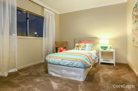 Property photo of 21 Warwick Way Drouin VIC 3818