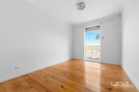 Property photo of 76 Mitchells Lane Sunbury VIC 3429