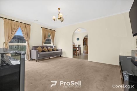Property photo of 6 Aurora Court Springvale South VIC 3172
