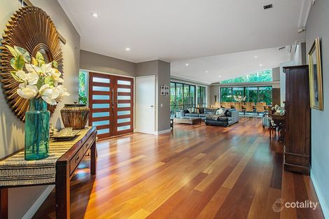 Property photo of 392 Benowa Road Benowa QLD 4217