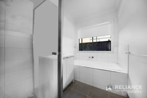 Property photo of 2 Tuncurry Road Point Cook VIC 3030