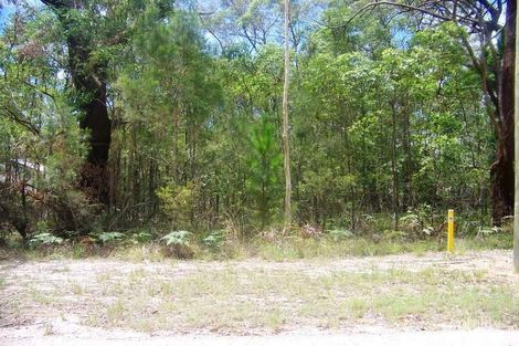 15 Burke Ave, Russell Island, QLD 4184