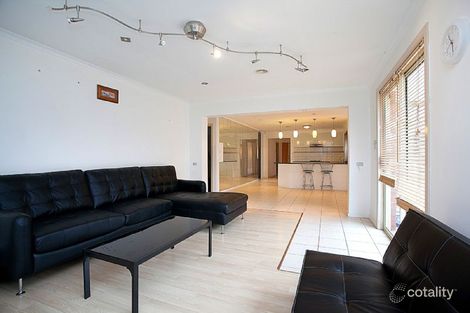 Property photo of 10 Morwell Gardens Caroline Springs VIC 3023
