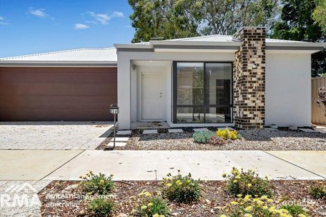 36 Silk Ch, Forrestfield, WA 6058