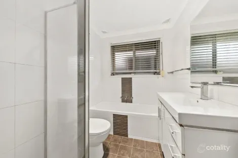 Property photo of 23 Rudolf Road Seven Hills NSW 2147