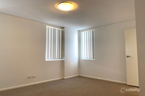 Property photo of 3/2-4 George Street Warwick Farm NSW 2170