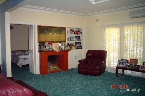 Property photo of 152 Third Avenue South Narromine NSW 2821