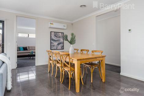 Property photo of 16 Arabella Circuit Point Cook VIC 3030
