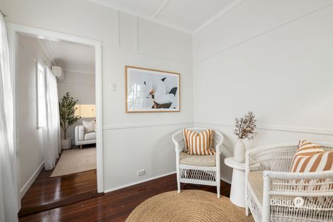 Property photo of 16 Wellstead Avenue Coorparoo QLD 4151