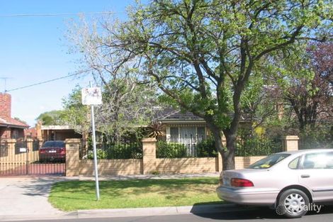 23 Lloyd St, Strathmore, VIC 3041