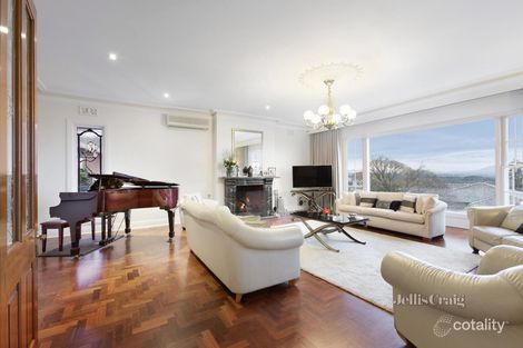 Property photo of 12 Stirling Crescent Glen Waverley VIC 3150