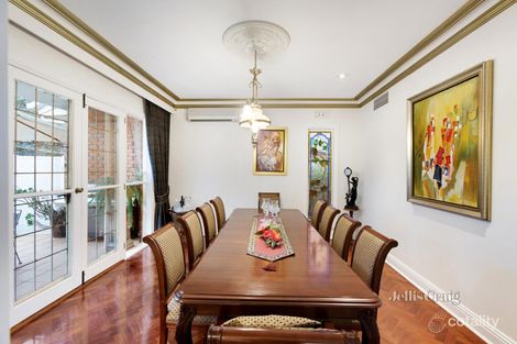 Property photo of 12 Stirling Crescent Glen Waverley VIC 3150