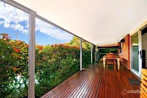 Property photo of 1 Fox Glove Close Green Point NSW 2251