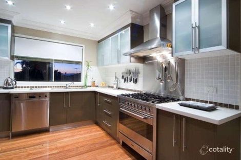 Property photo of 31 Solar Street Coorparoo QLD 4151