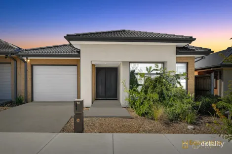 49 Woolspinner Cres, Wyndham Vale, VIC 3024