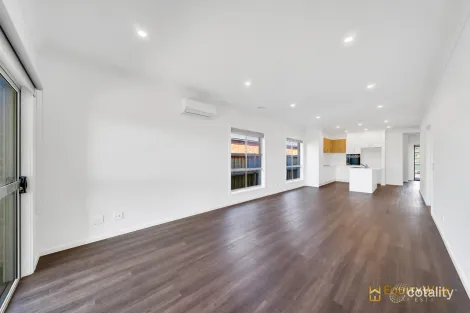 Property photo of 49 Woolspinner Crescent Wyndham Vale VIC 3024