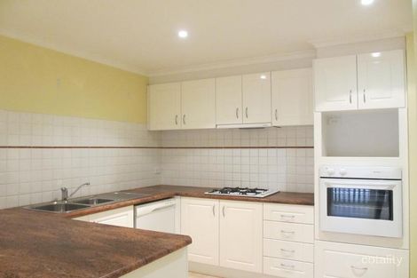 Property photo of 6 Belmont Way Mill Park VIC 3082