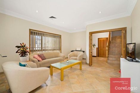 Property photo of 30 Lindeman Crescent Green Valley NSW 2168