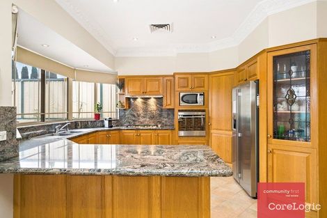 Property photo of 30 Lindeman Crescent Green Valley NSW 2168