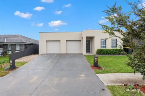 14 Roy Cres, Thirlmere, NSW 2572