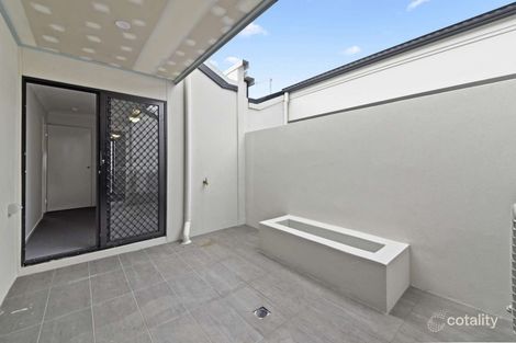 Property photo of 6 Jaguar Lane Ripley QLD 4306